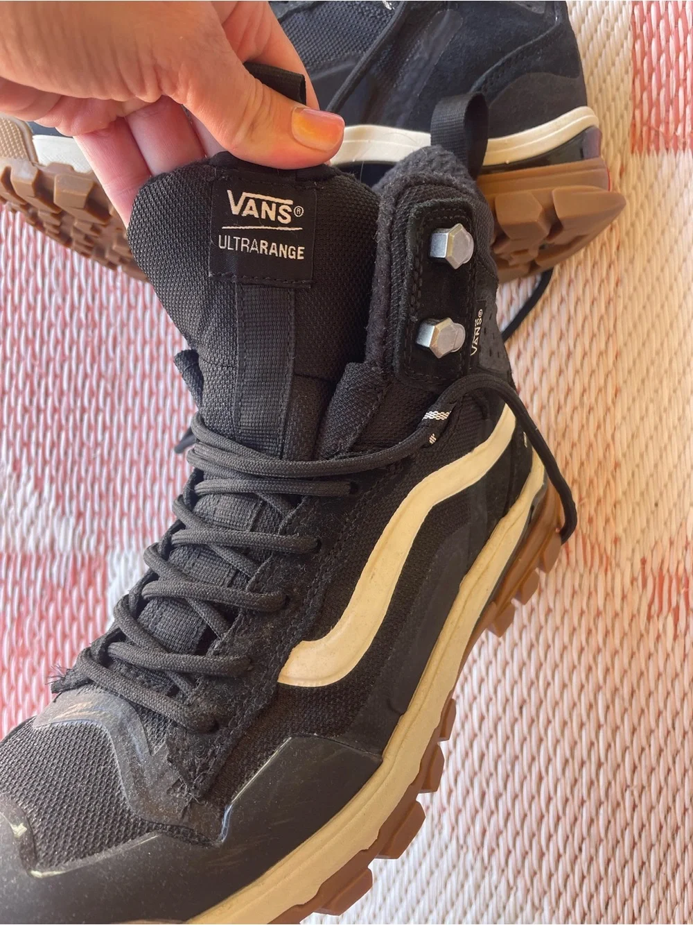 Vans Men's Black and Gum High-Top Trail Boots